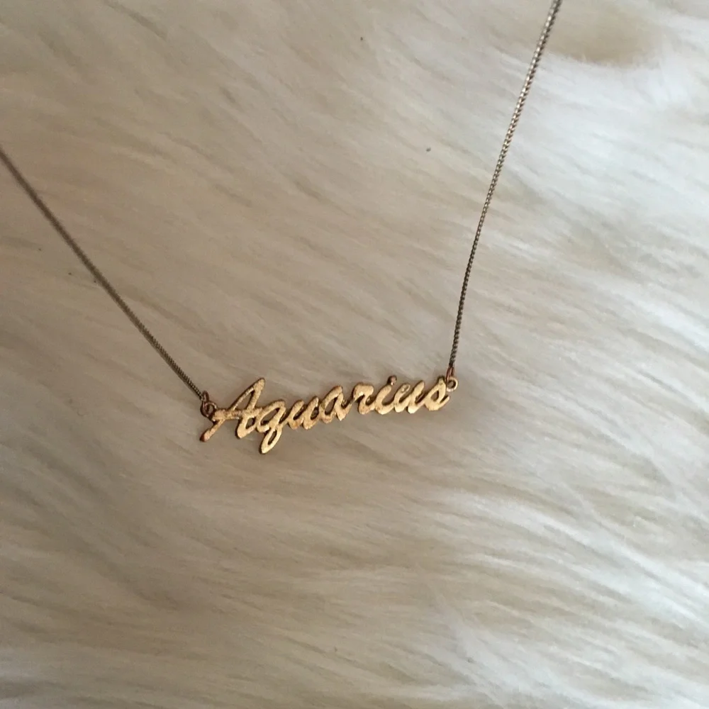 Gold Tone Aquarius Necklace w Adjustable Chain